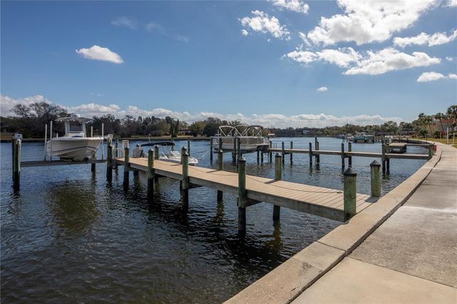 2424 W TAMPA BAY BOULEVARD F103, Tampa, FL 33607