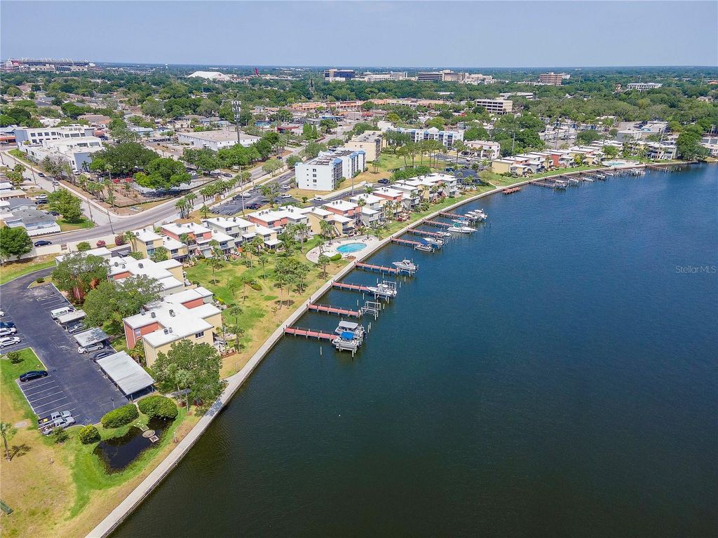 2424 W TAMPA BAY BOULEVARD F103, Tampa, FL 33607