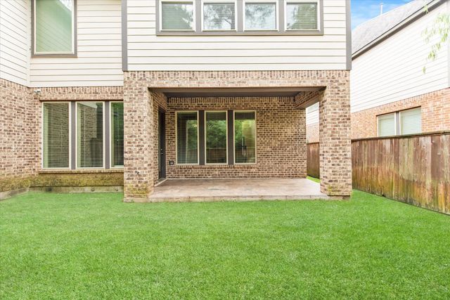 51 Daffodil Meadow Place, Tomball, TX 77375