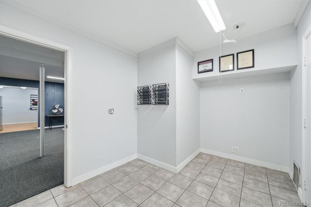 1050 S Quitman Street, Denver, CO 80219