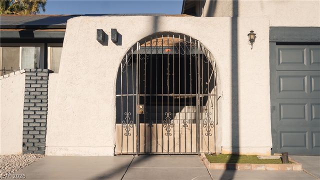 5134 Caliente Street, Las Vegas, NV 89119