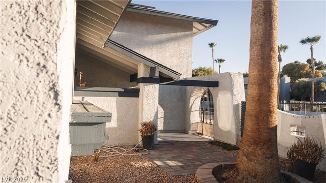 5134 Caliente Street, Las Vegas, NV 89119