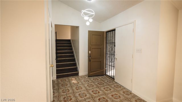 5134 Caliente Street, Las Vegas, NV 89119