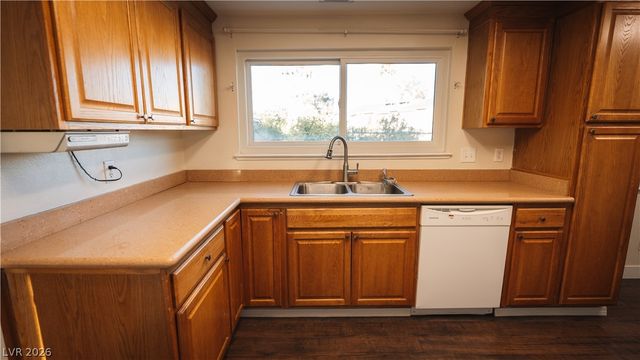 5134 Caliente Street, Las Vegas, NV 89119