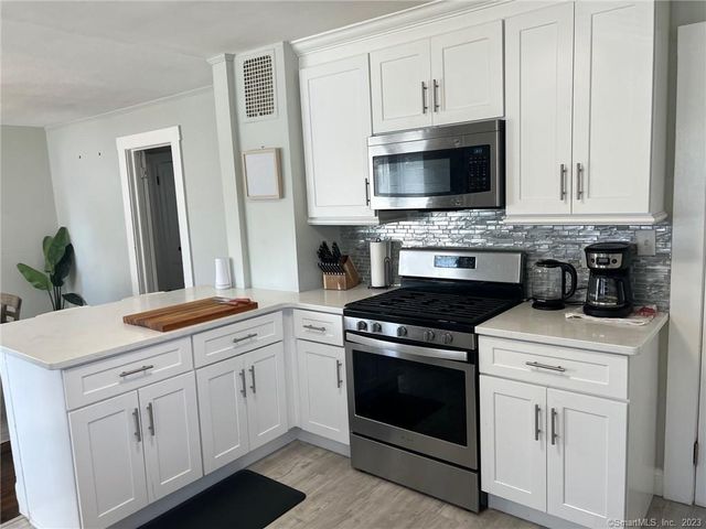 1124 Shippan Avenue, Stamford, CT 06902