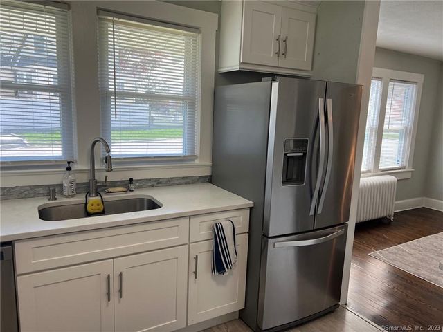 1124 Shippan Avenue, Stamford, CT 06902