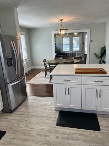 1124 Shippan Avenue, Stamford, CT 06902