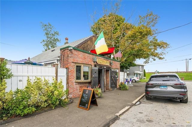 1124 Shippan Avenue, Stamford, CT 06902