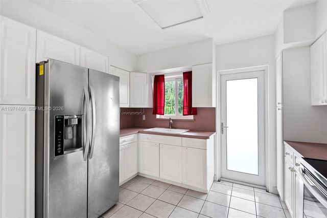 600 Layne Blvd 128, Hallandale Beach, FL 33009