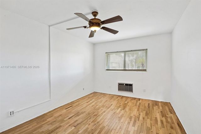 600 Layne Blvd 128, Hallandale Beach, FL 33009