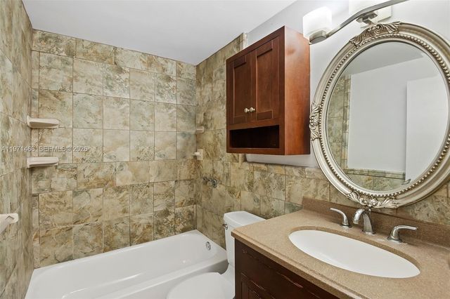 600 Layne Blvd 128, Hallandale Beach, FL 33009