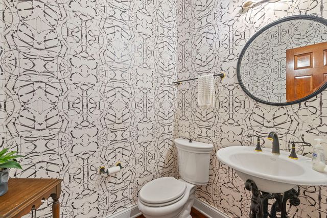 843 Alberosky Way, Batavia, IL 60510