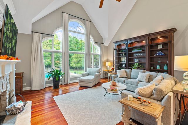 843 Alberosky Way, Batavia, IL 60510