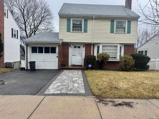 72 Redlands Rd, Boston, MA 02132