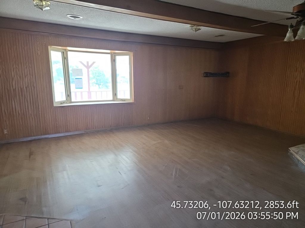 54 N Mills Road, Hardin, MT 59034 photo 3