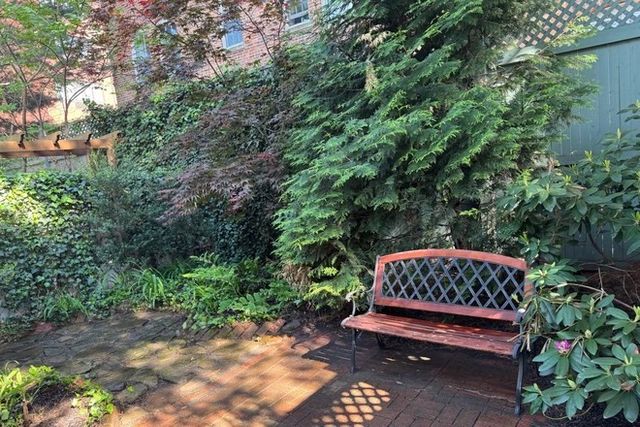 39 Walker St. 39, Cambridge, MA 02138