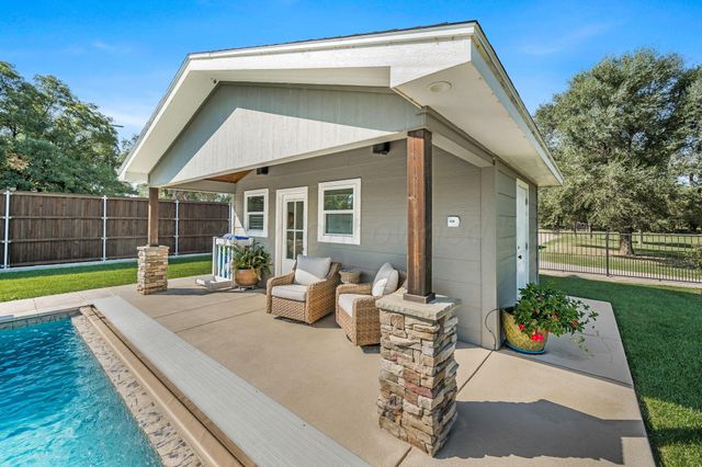 100 Thomas Lane, Wheeler, TX 79096