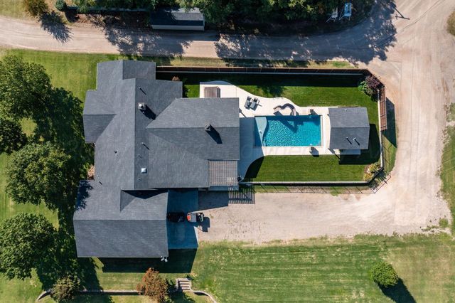 100 Thomas Lane, Wheeler, TX 79096