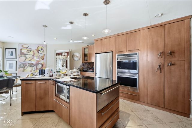 7220 N Illinois Street, Indianapolis, IN 46260