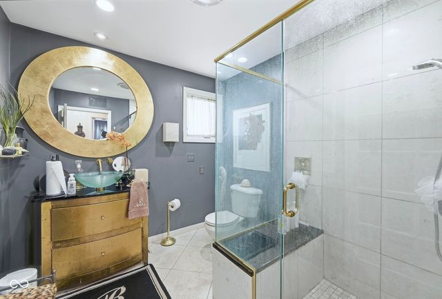 7220 N Illinois Street, Indianapolis, IN 46260