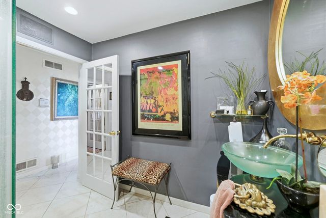 7220 N Illinois Street, Indianapolis, IN 46260