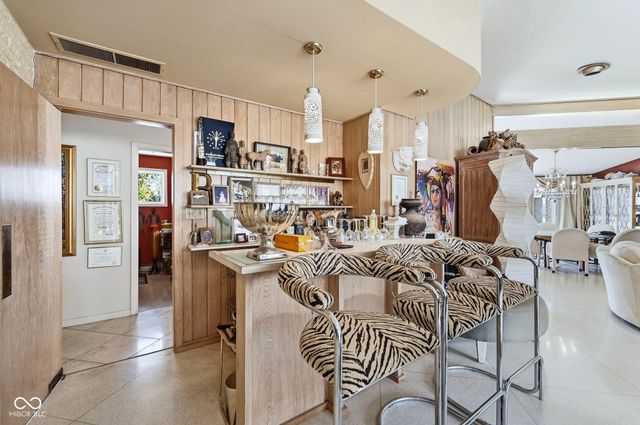 7220 N Illinois Street, Indianapolis, IN 46260