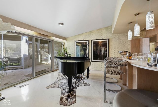 7220 N Illinois Street, Indianapolis, IN 46260