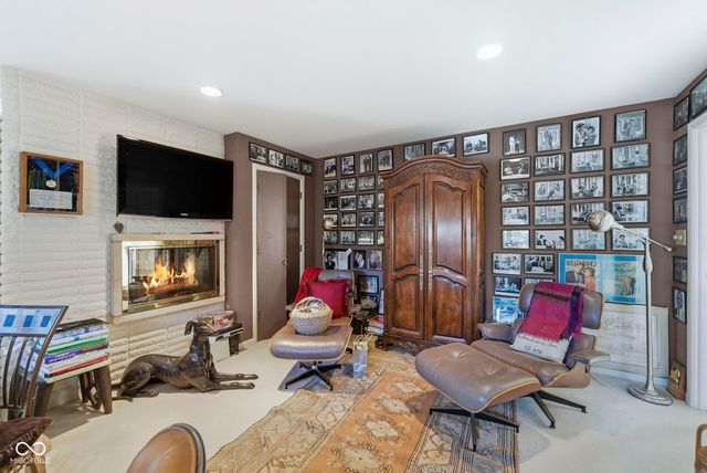 7220 N Illinois Street, Indianapolis, IN 46260