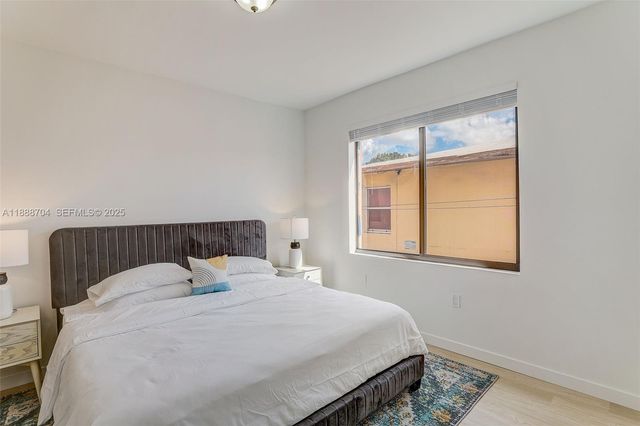 1553 SW 7th Street, Miami, FL 33135