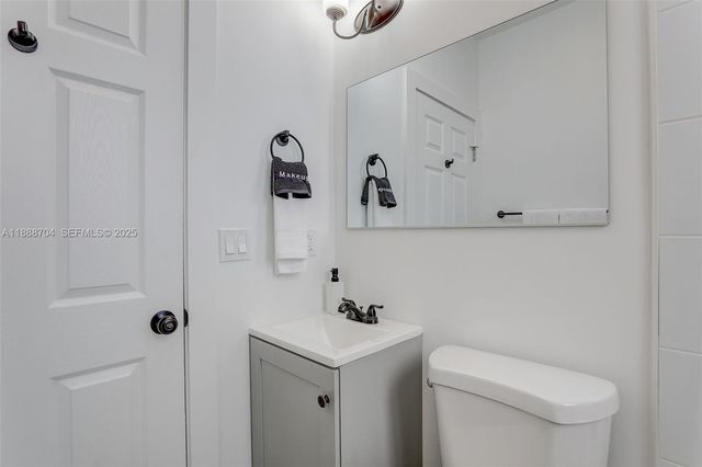 1553 SW 7th Street, Miami, FL 33135