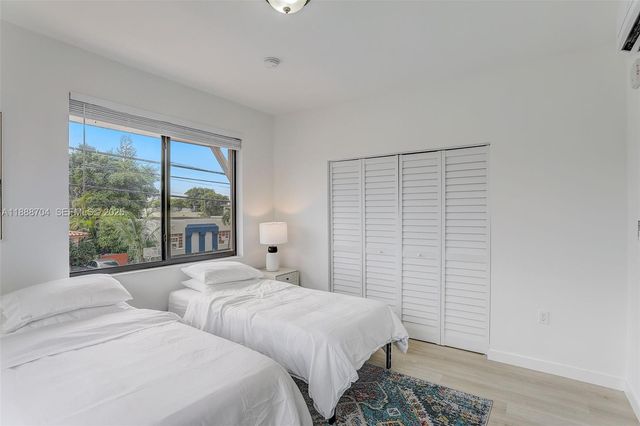 1553 SW 7th Street, Miami, FL 33135