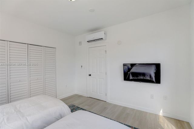1553 SW 7th Street, Miami, FL 33135