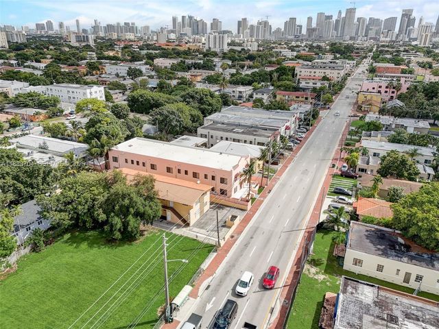 1553 SW 7th Street, Miami, FL 33135