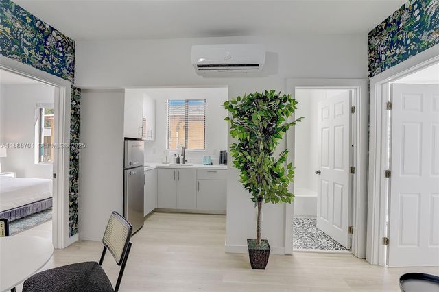 1553 SW 7th Street, Miami, FL 33135