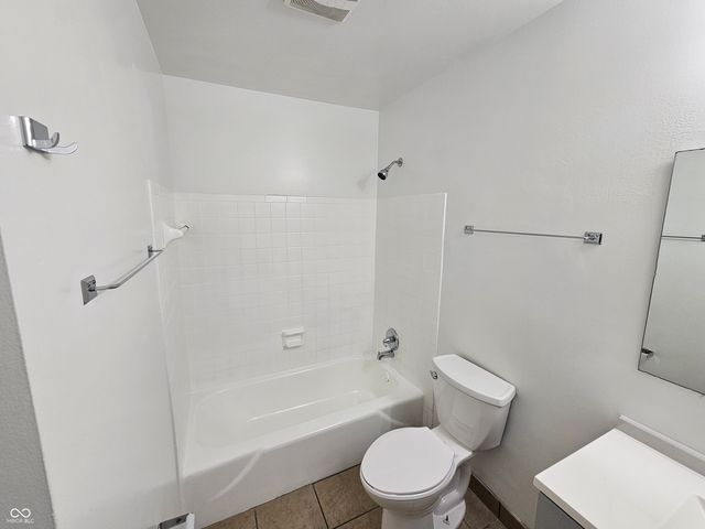6312 Commons Drive, Indianapolis, IN 46254