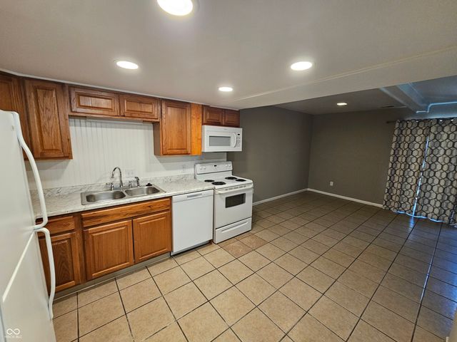6312 Commons Drive, Indianapolis, IN 46254