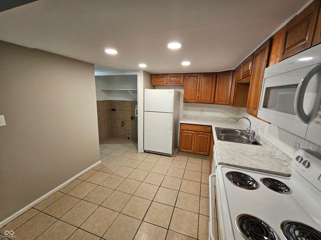 6312 Commons Drive, Indianapolis, IN 46254