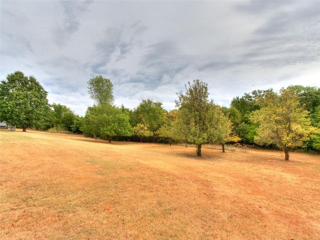 14900 Spencer Mountain Drive, Jones, OK 73049