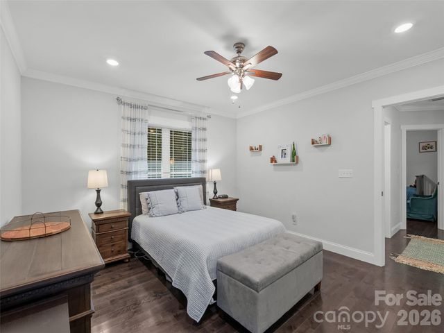 100 Hibriten Drive, Asheville, NC 28801
