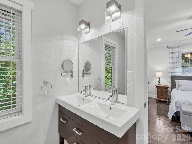 100 Hibriten Drive, Asheville, NC 28801