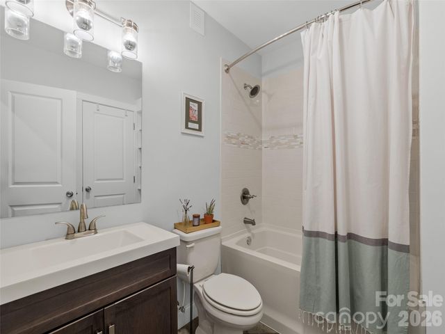 100 Hibriten Drive, Asheville, NC 28801