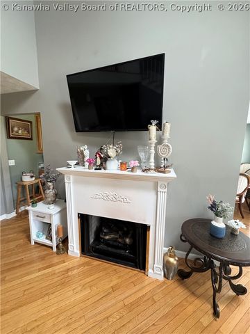 480 East Mud River Road, Milton, WV 25541