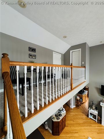480 East Mud River Road, Milton, WV 25541