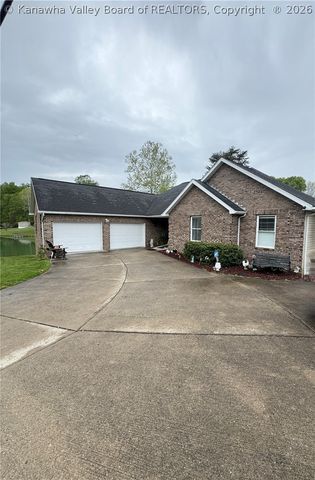 480 East Mud River Road, Milton, WV 25541