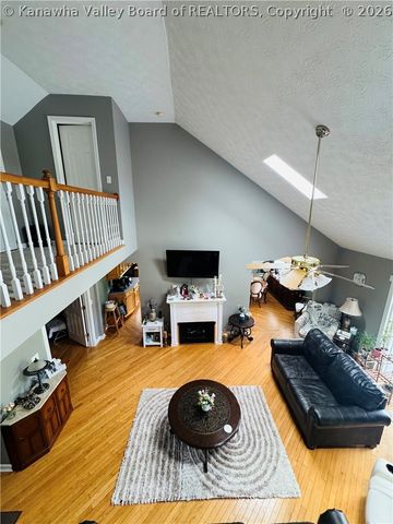 480 East Mud River Road, Milton, WV 25541