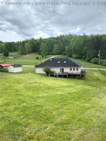 480 East Mud River Road, Milton, WV 25541