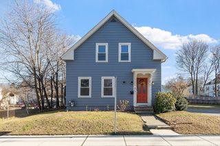 459 High St, Clinton, MA 01510