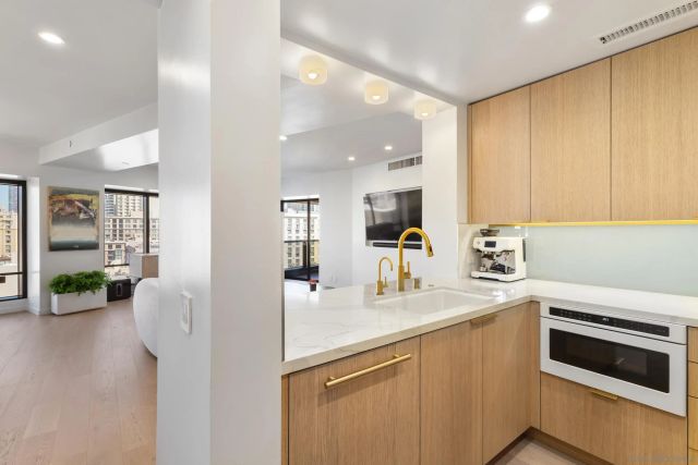 200 Harbor Dr 1001, San Diego, CA 92101