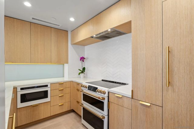 200 Harbor Dr 1001, San Diego, CA 92101