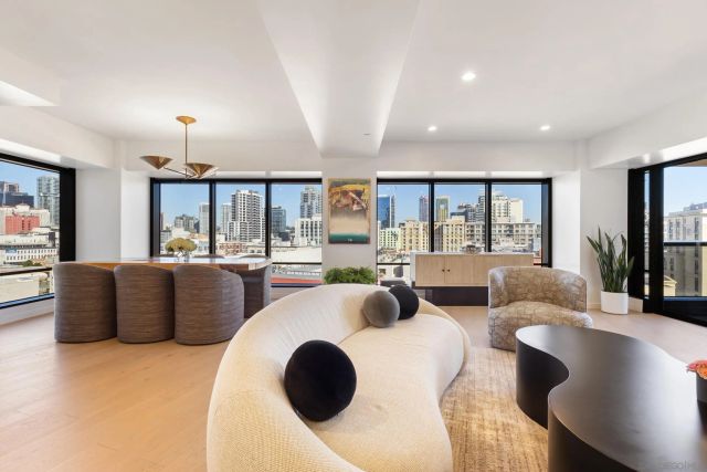 200 Harbor Dr 1001, San Diego, CA 92101